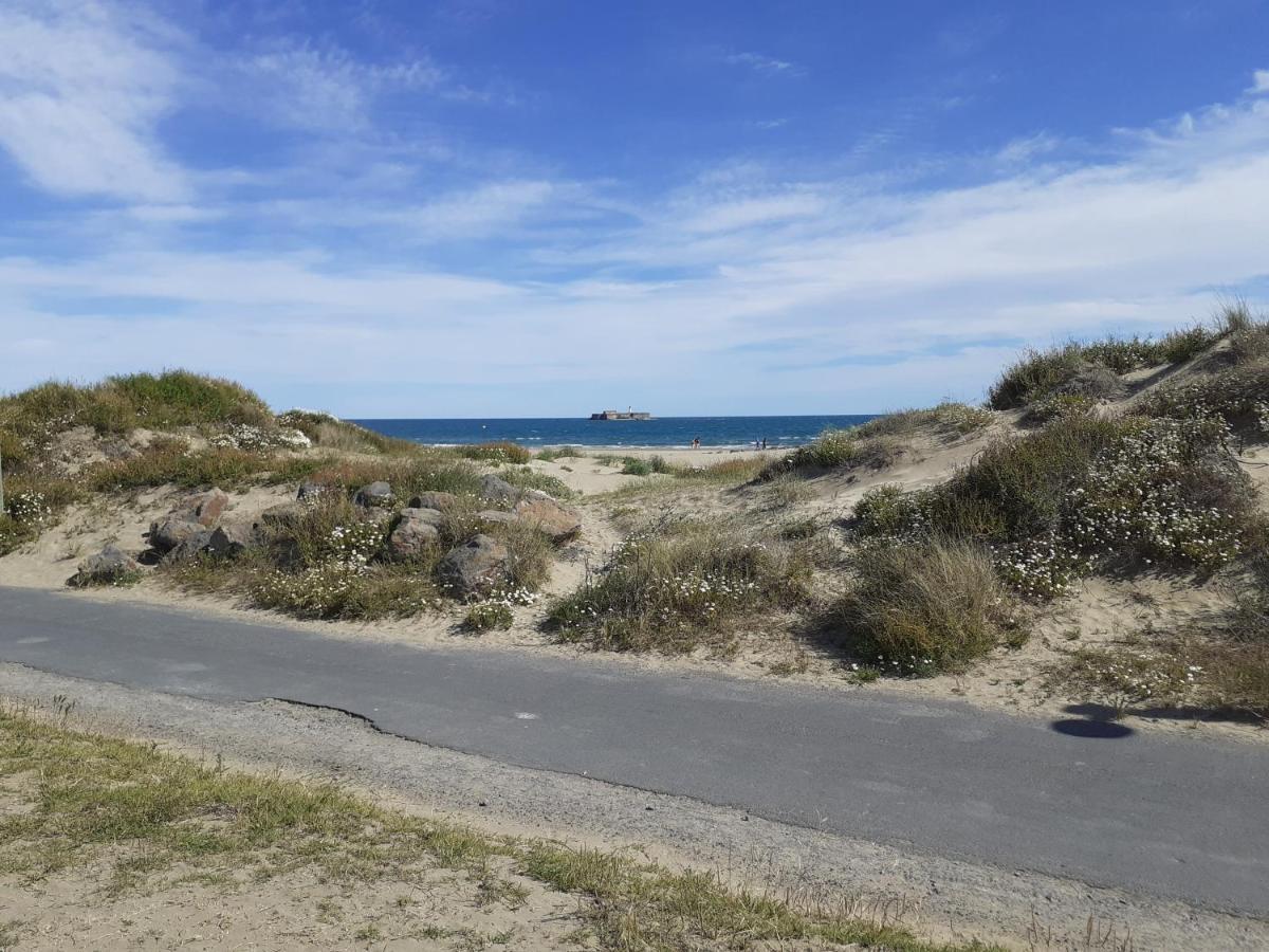 Les Maisons Sur La Plage, T2 Les Pieds Dans L'Eau Agde Exterior photo
